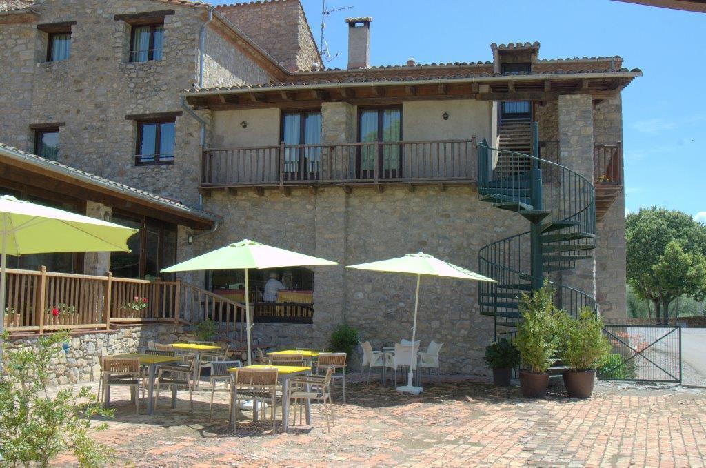 Hostal De La Rovira Oix Εξωτερικό φωτογραφία