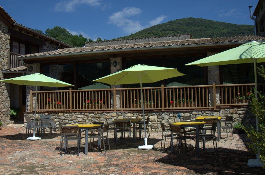 Hostal De La Rovira Oix Εξωτερικό φωτογραφία